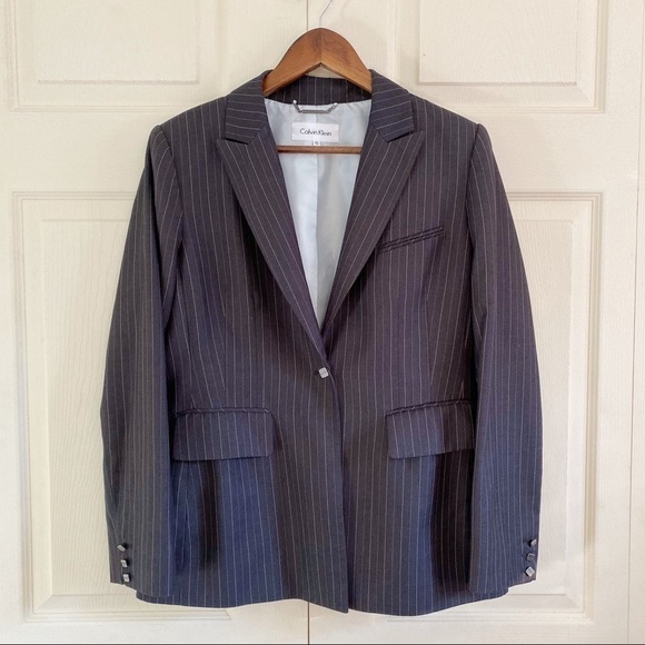 Calvin Klein Pinstripe Gray Blazer With Pockets - Picture 7 of 7